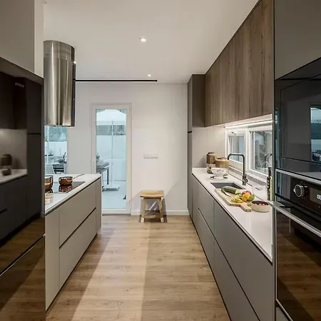 3Br Luxury House In Oasis Beach *