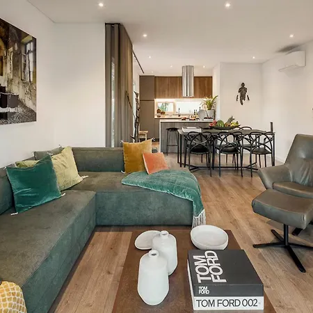 3Br Luxury House In Oasis Beach Marco Cabaco